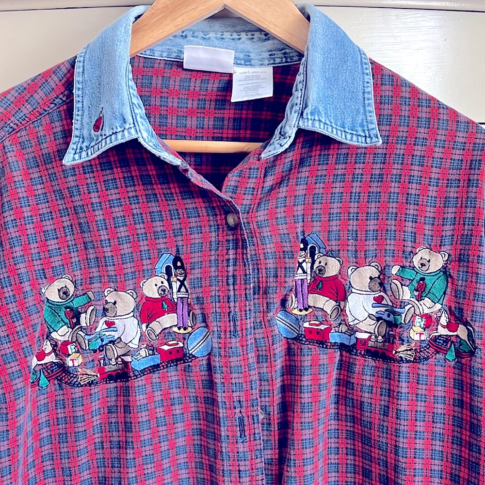 Vintage 90s Bobby Brooks Bear Button Up Shirt